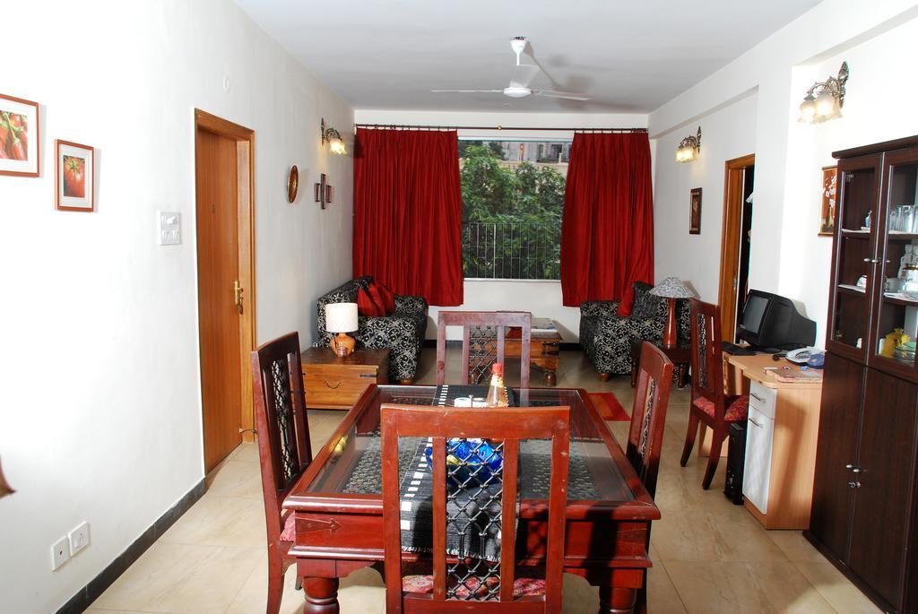 Red Arrow Residency Otel Kalküta Dış mekan fotoğraf