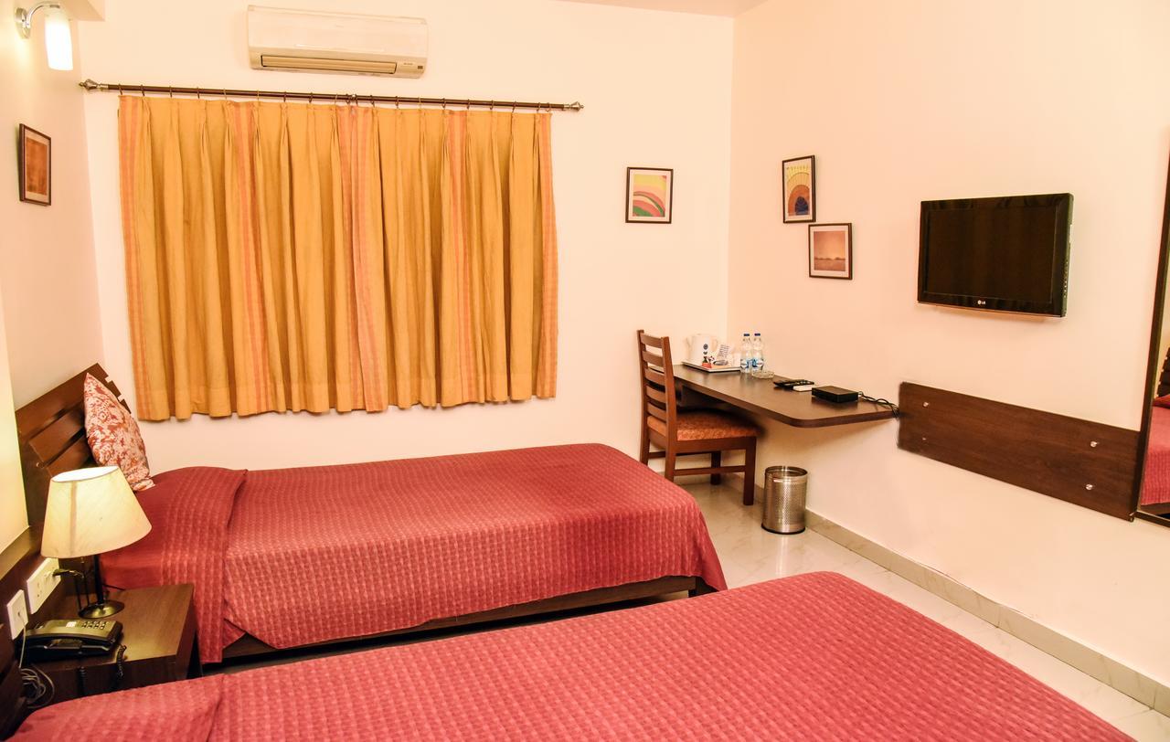 Red Arrow Residency Otel Kalküta Dış mekan fotoğraf